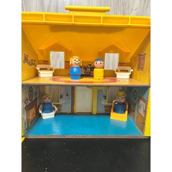 1969 Fisher Price Little People PLAY FAMILY HOUSE #952 RARE with Accessories